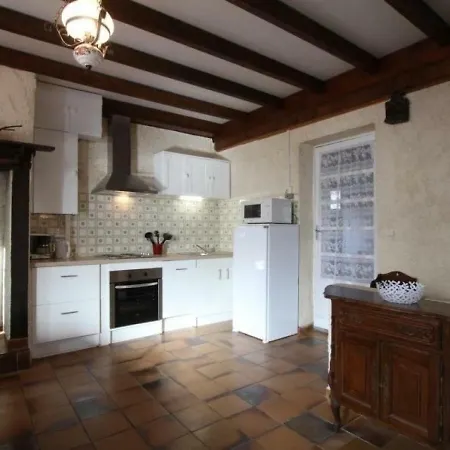 בית נופש House L'estibedou 3 *